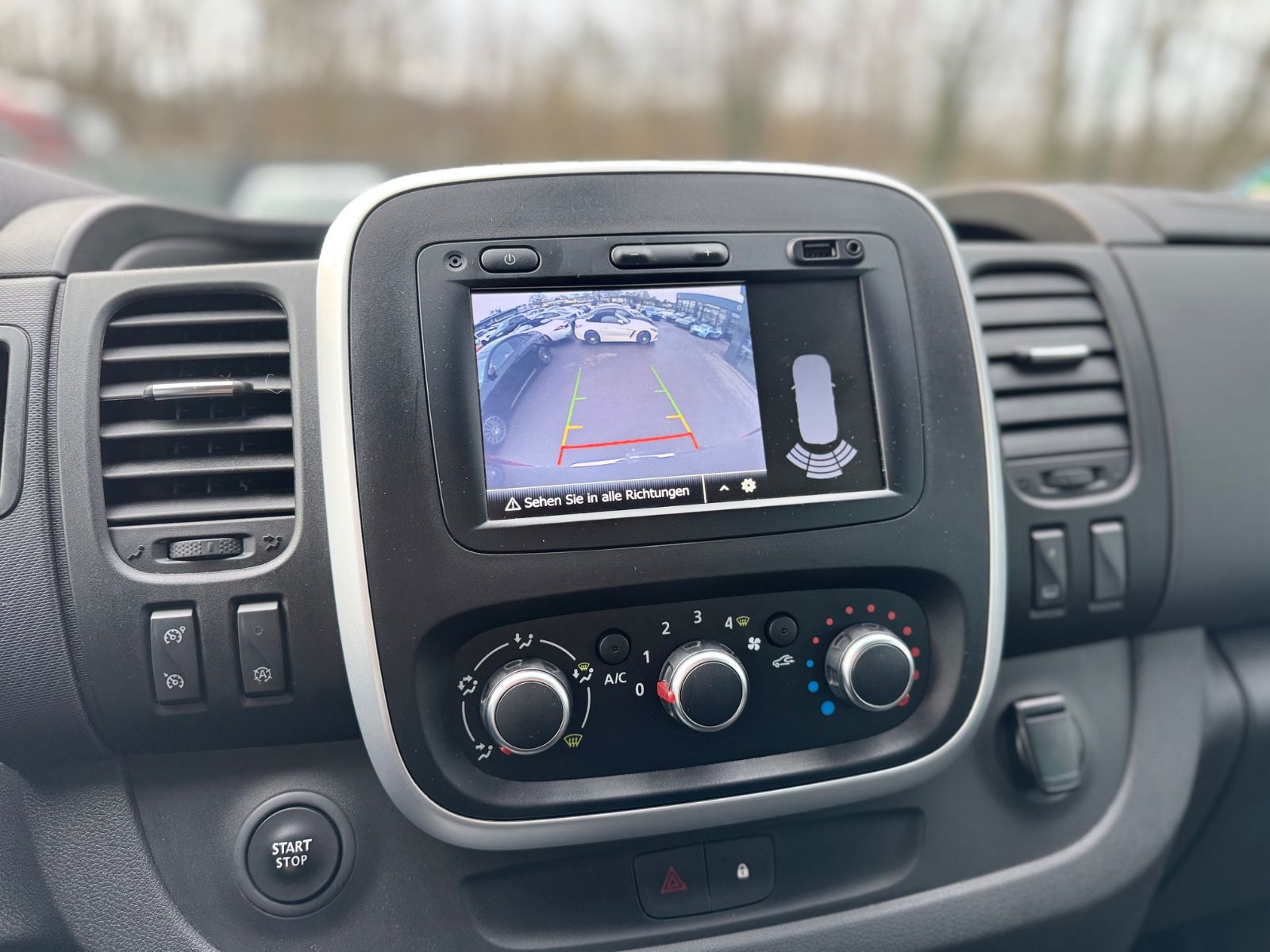 Fahrzeugabbildung Fiat Talento L2H1 FAMILY*8 SITZER*AHK*2.HD*KAMERA*