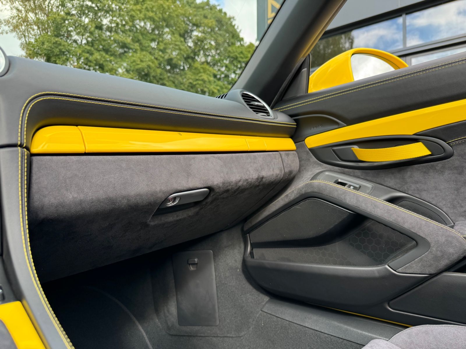 Fahrzeugabbildung Porsche BOXSTER SPYDER 718*PASM*APPROVED:06.2028*