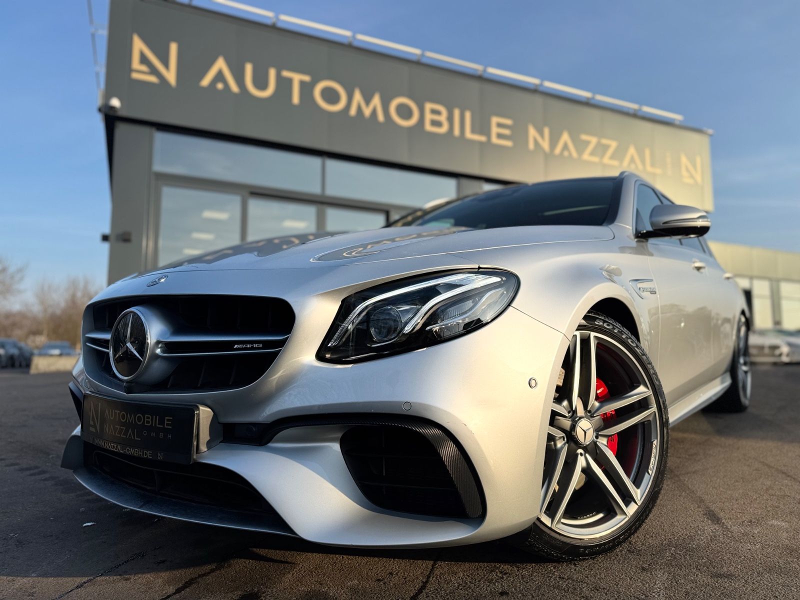 Fahrzeugabbildung Mercedes-Benz E 63S 4M T*PERFORMANCE-SITZE*CARBON*BURMESTER*