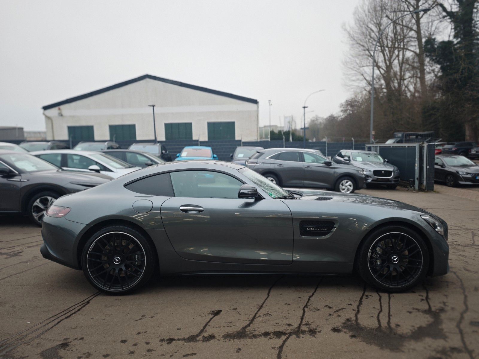 Fahrzeugabbildung Mercedes-Benz AMG GT COUPE*PANORAMA*BURMESTER*CARBON*