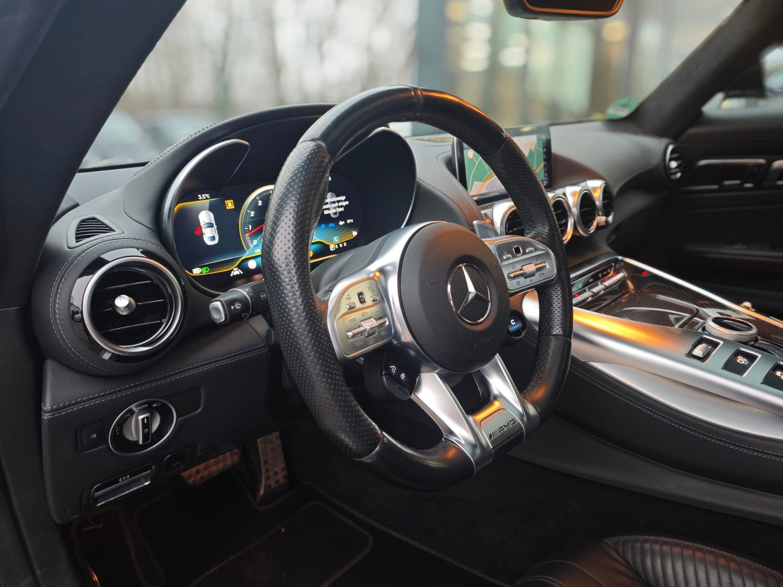 Fahrzeugabbildung Mercedes-Benz AMG GT COUPE*PANORAMA*BURMESTER*CARBON*