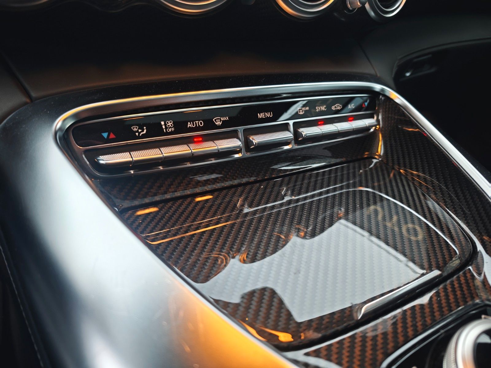 Fahrzeugabbildung Mercedes-Benz AMG GT COUPE*PANORAMA*BURMESTER*CARBON*