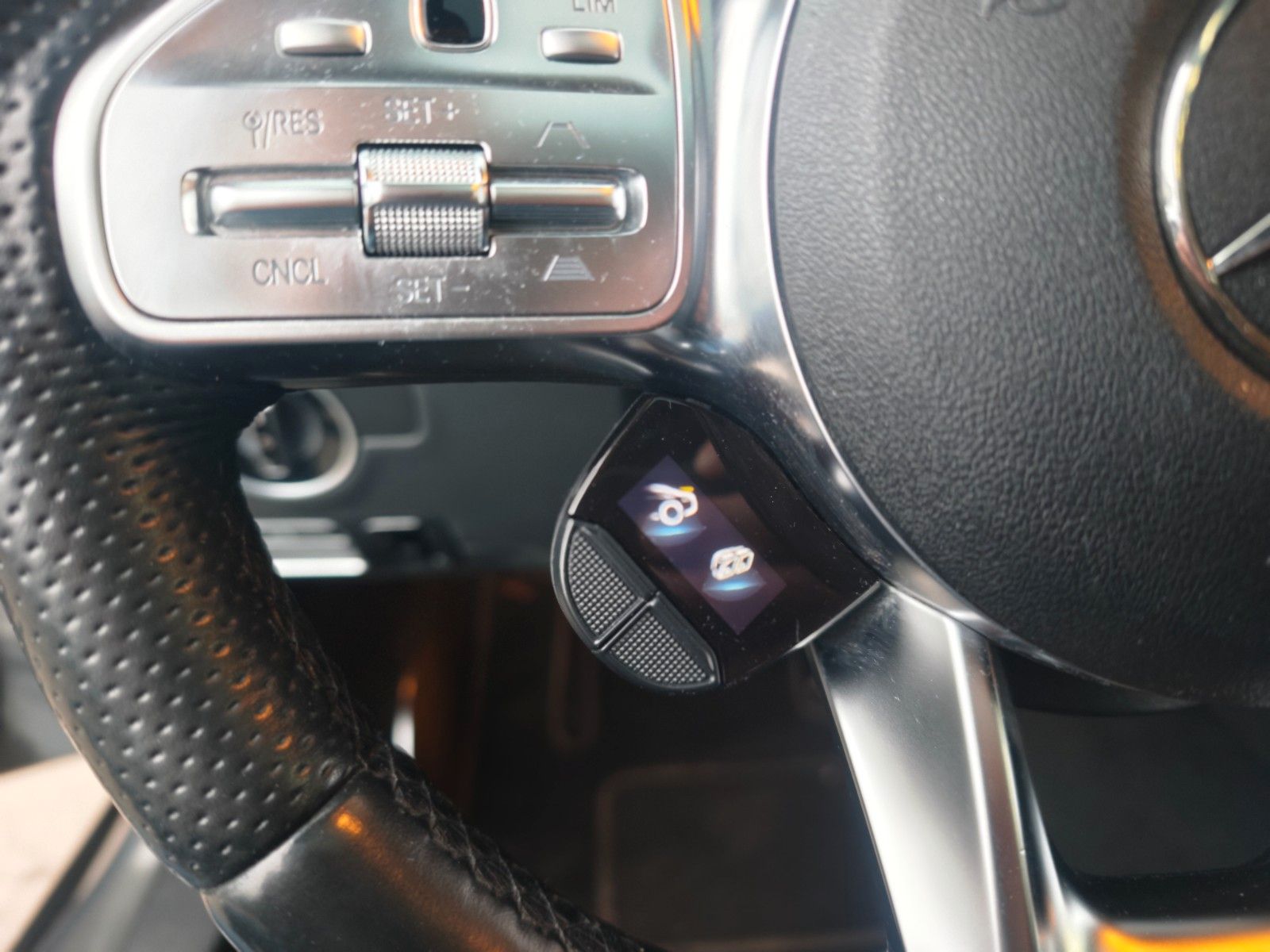 Fahrzeugabbildung Mercedes-Benz AMG GT COUPE*PANORAMA*BURMESTER*CARBON*