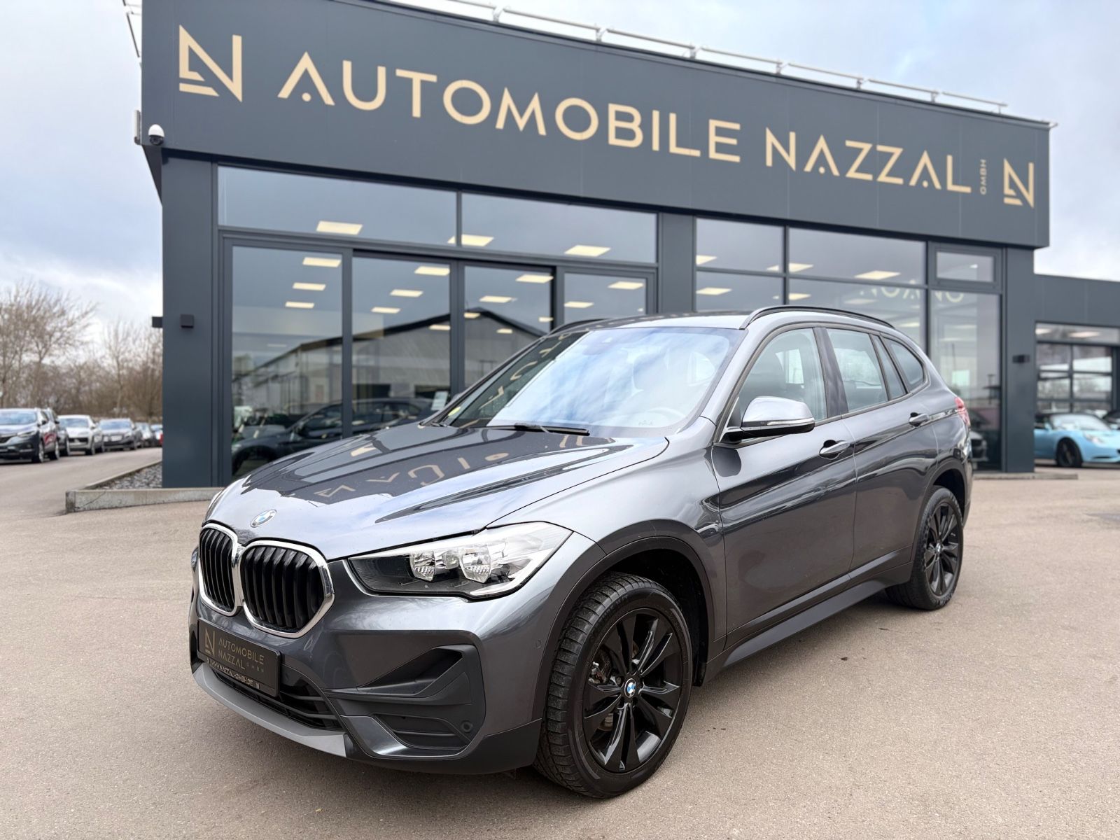 BMW X1 ADVANTAGE*1.HD*AUT*PANORAMA*AHK*LEDER*TOP*