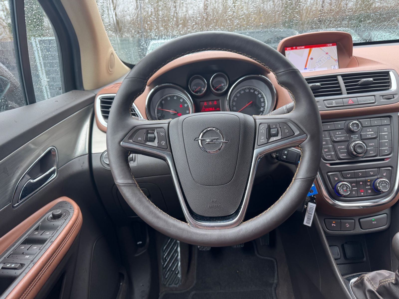 Fahrzeugabbildung Opel MOKKA*INNOVATION*LEDER BRAUN*KAMERA*NAVI*1.HD*