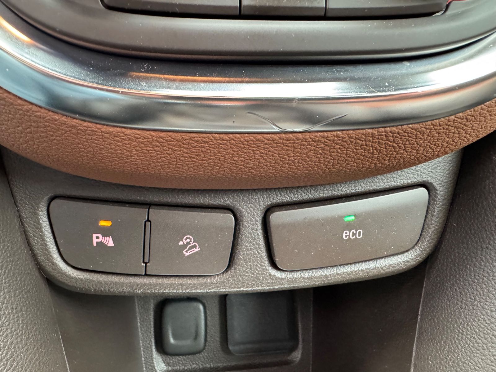 Fahrzeugabbildung Opel MOKKA*INNOVATION*LEDER BRAUN*KAMERA*NAVI*1.HD*