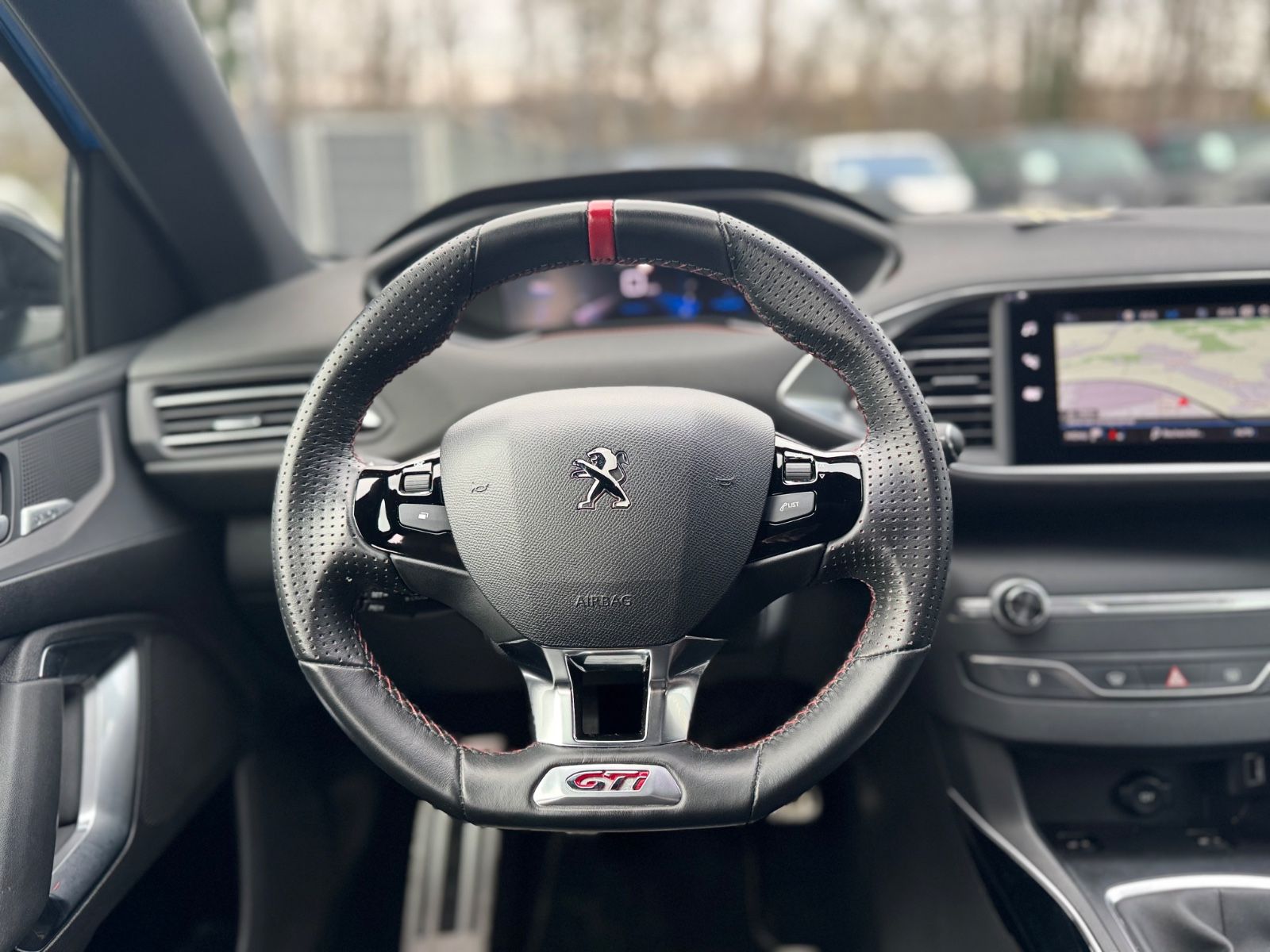 Fahrzeugabbildung Peugeot 308 GTI *VOLL-LED*NAVI*SHZ*R-KAMERA*PANORAMA*