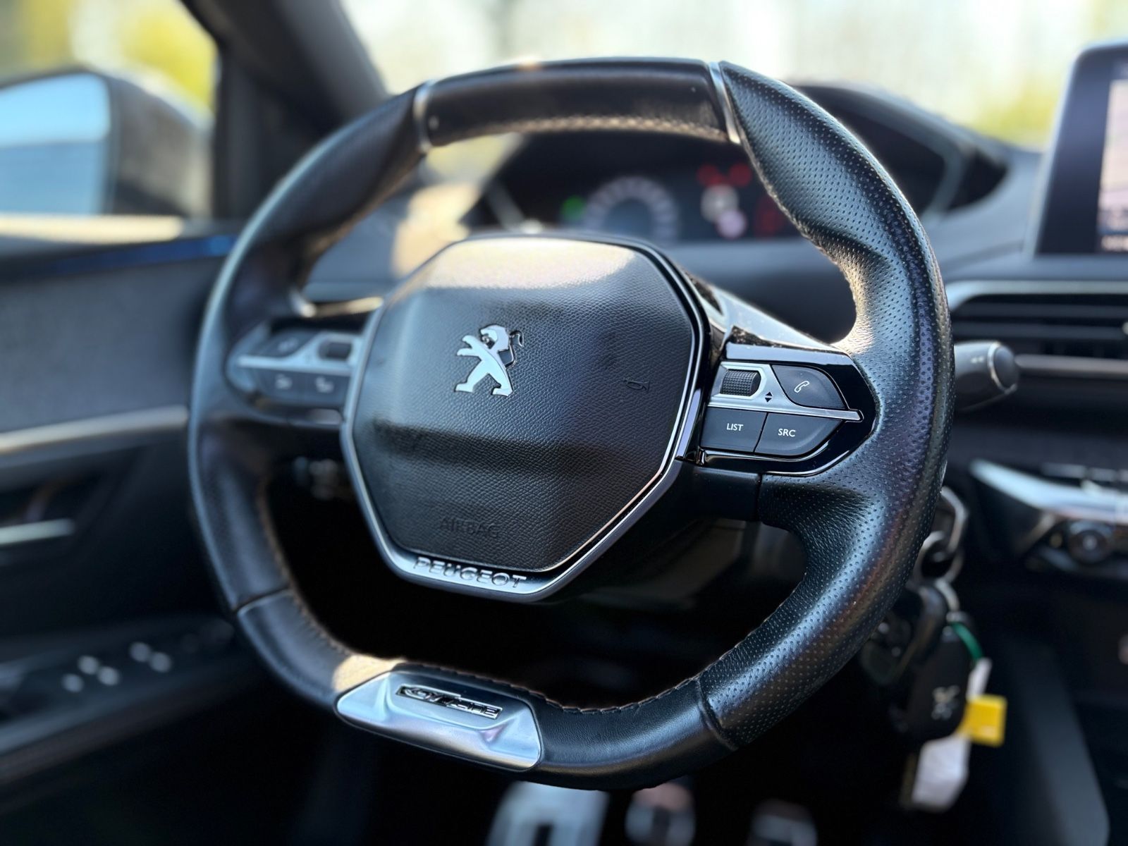 Fahrzeugabbildung Peugeot 5008 ALLURE GT-LINE*PANORAMA*LEDER*KLIMA