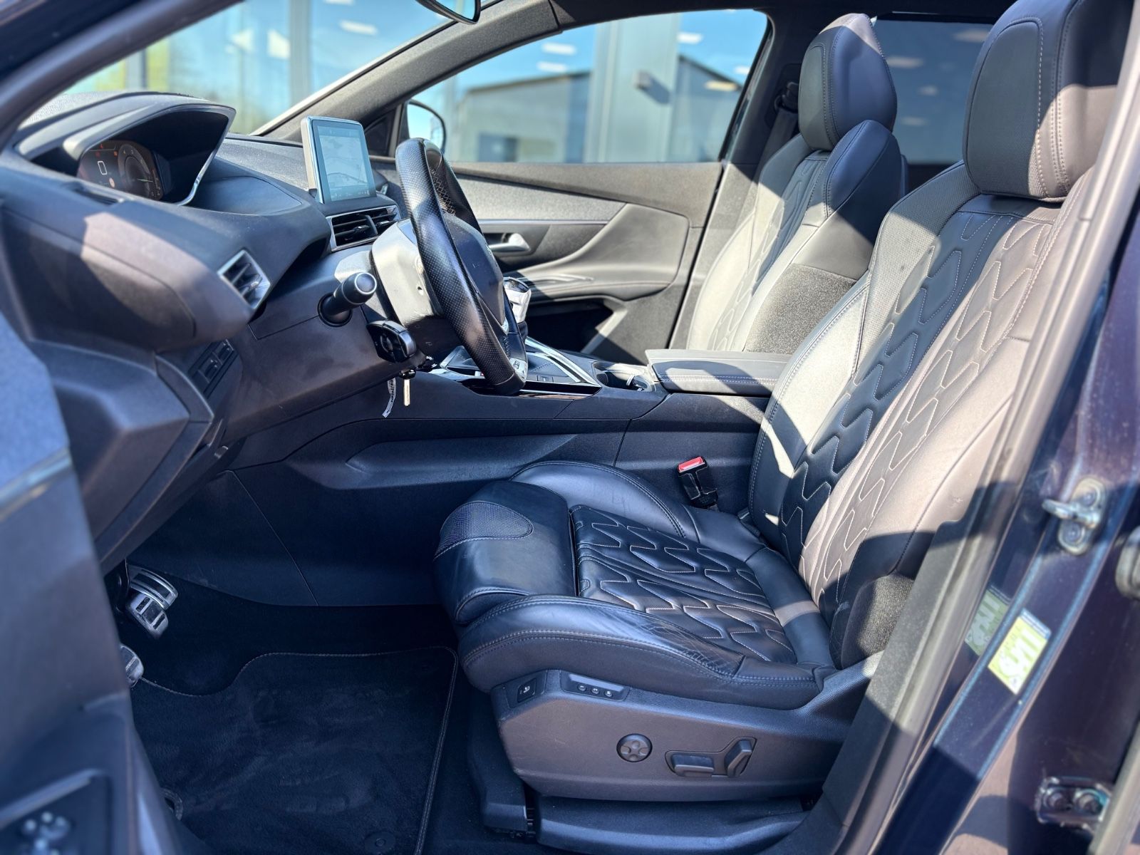 Fahrzeugabbildung Peugeot 5008 ALLURE GT-LINE*PANORAMA*LEDER*KLIMA