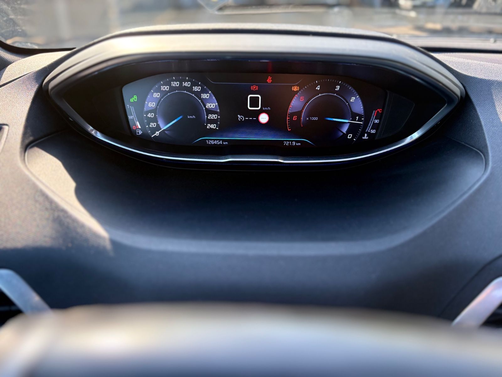 Fahrzeugabbildung Peugeot 5008 ALLURE GT-LINE*PANORAMA*LEDER*KLIMA