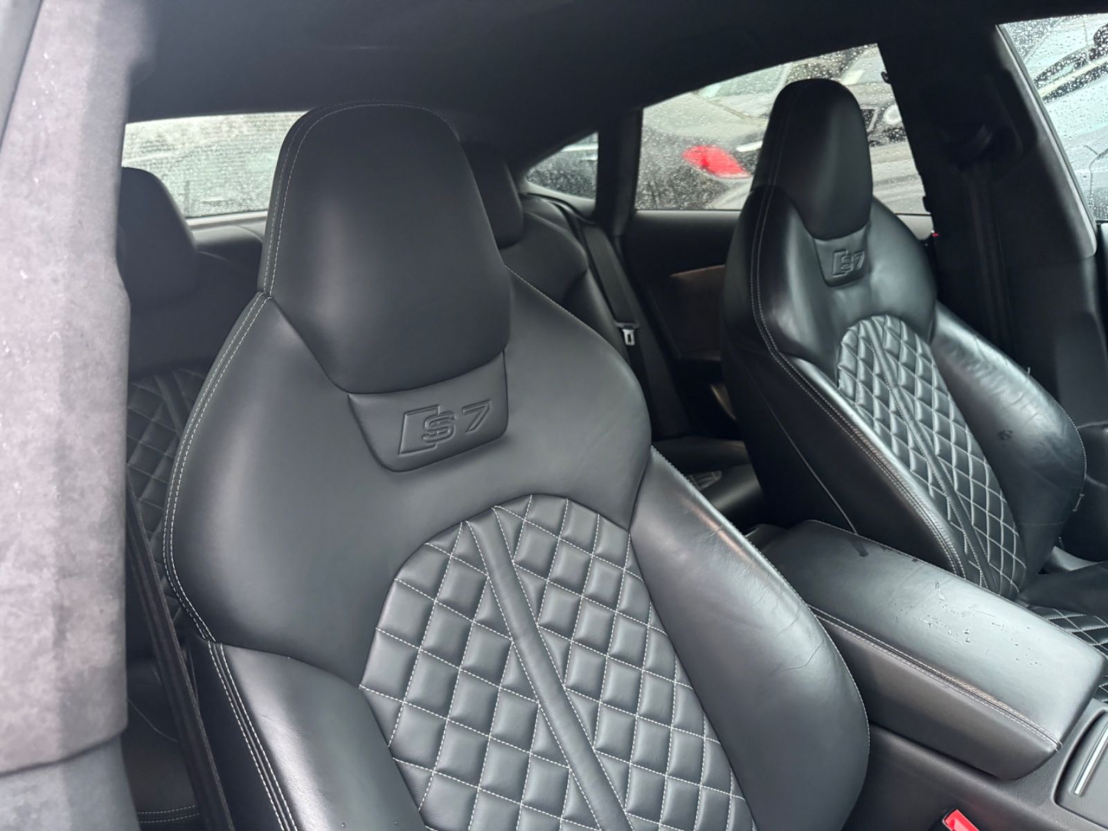 Fahrzeugabbildung Audi S7 SPORTBACK 4.0 TFSI*MATRIX*BOSE*S-SITZE*TOP*