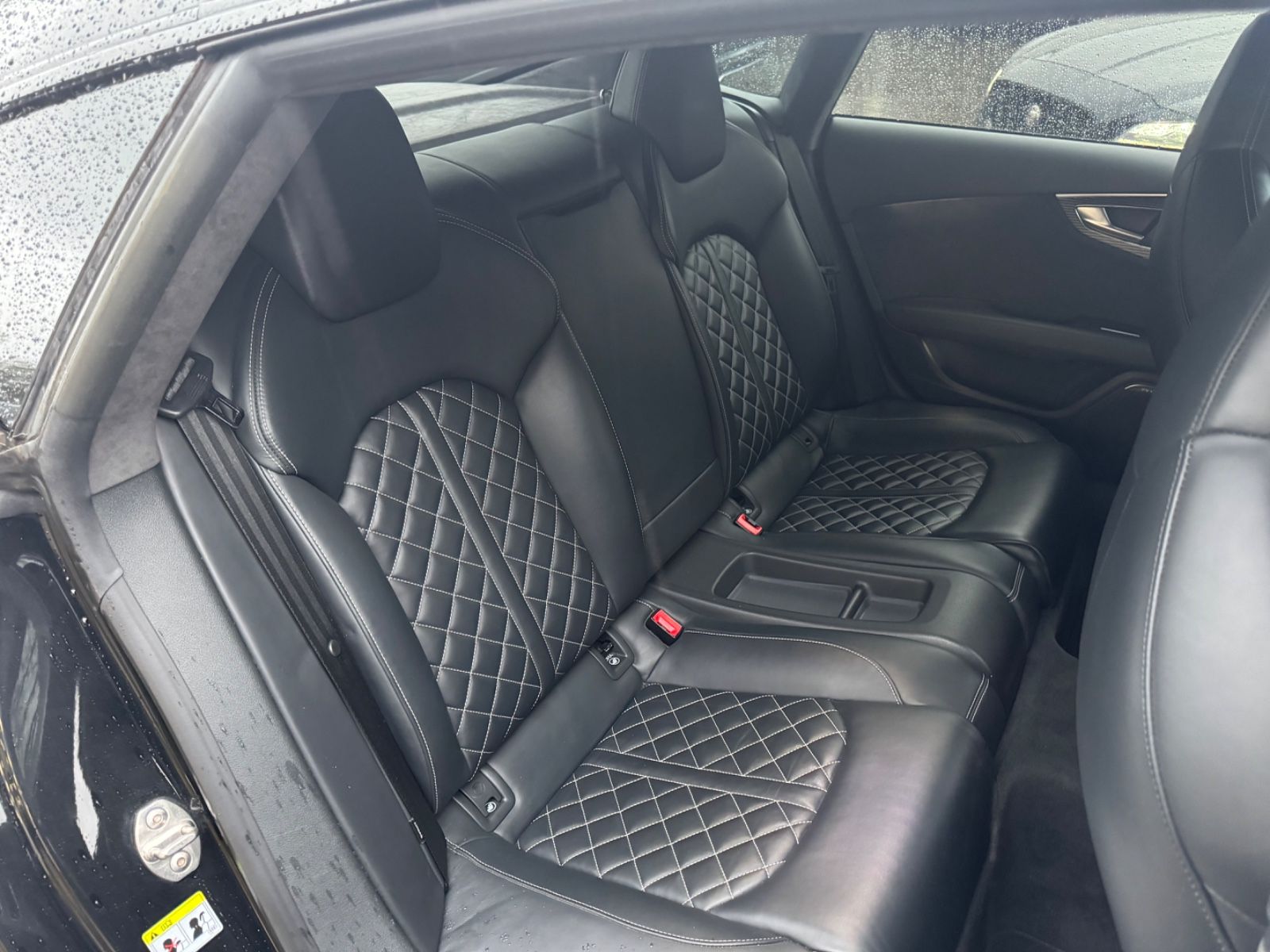 Fahrzeugabbildung Audi S7 SPORTBACK 4.0 TFSI*MATRIX*BOSE*S-SITZE*TOP*