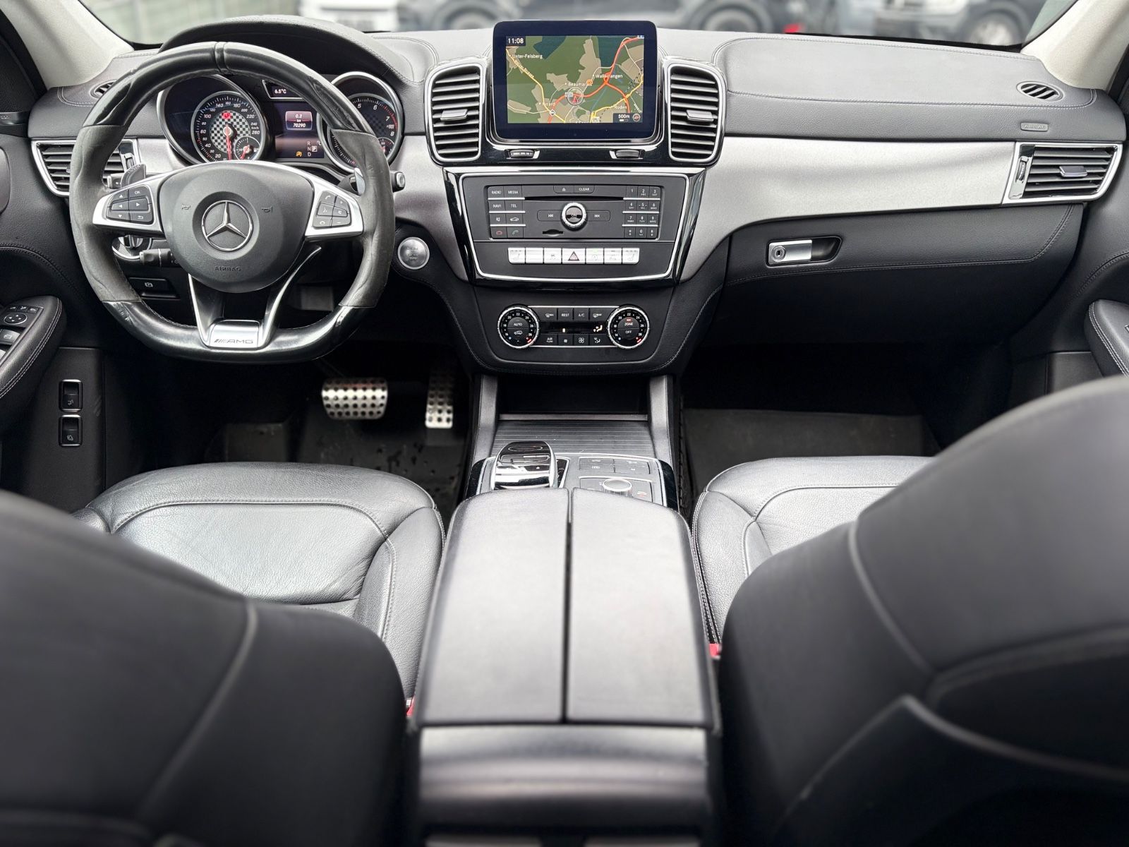 Fahrzeugabbildung Mercedes-Benz GLE 43 AMG 4MATIC* KAMERA*AHK*21 Z.*KEYLESS*PANO