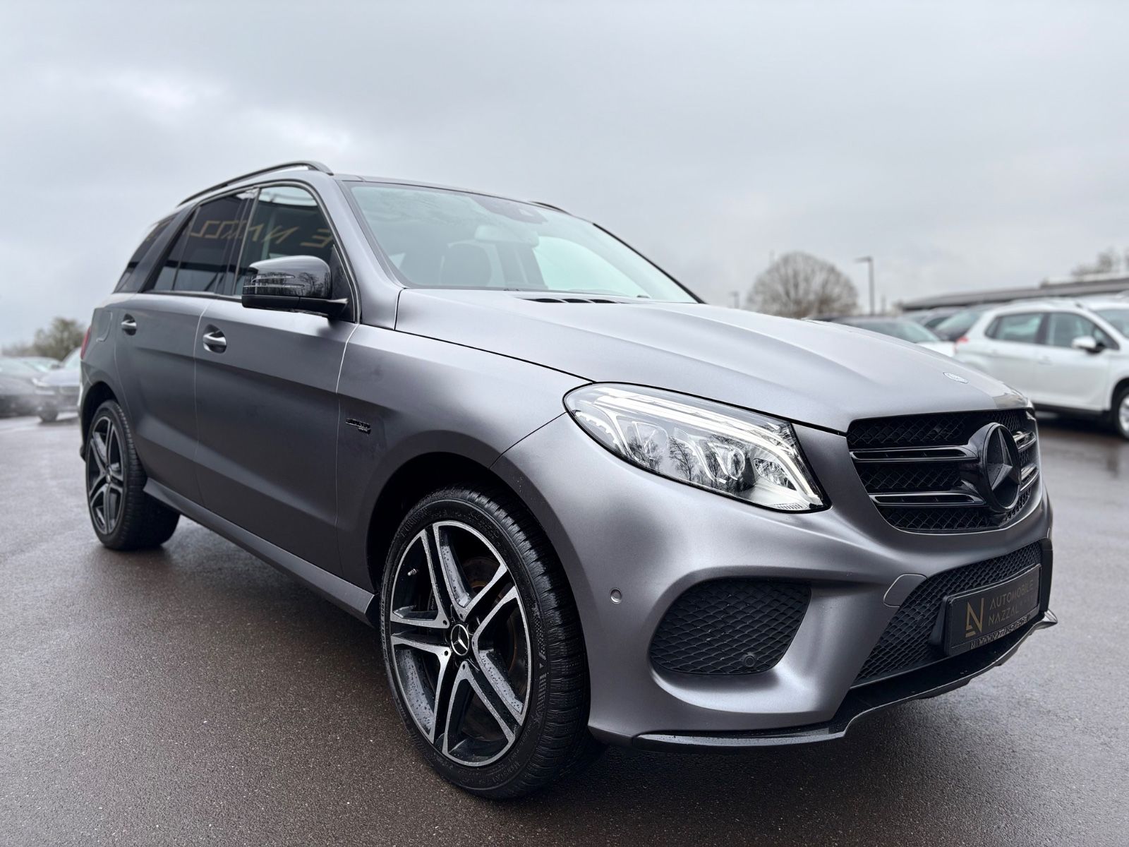 Fahrzeugabbildung Mercedes-Benz GLE 43 AMG 4MATIC* KAMERA*AHK*21 Z.*KEYLESS*PANO