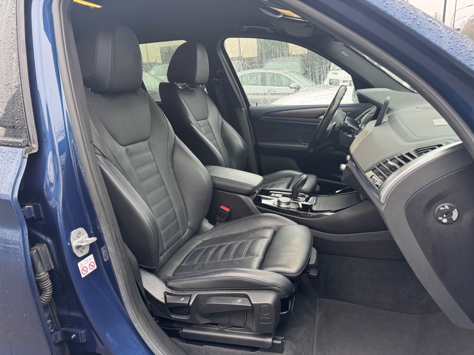 Fahrzeugabbildung BMW X3 xDRIVE 20 d M SPORT*LED*NAVI*HEAD-UP*360°*