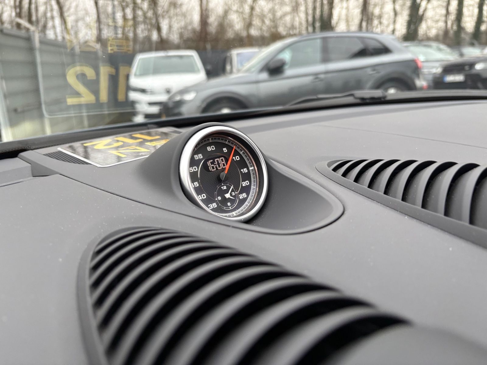 Fahrzeugabbildung Porsche BOXSTER S 718*AUT.*CHRONO*UNFALLFREI*20.ZOLL*