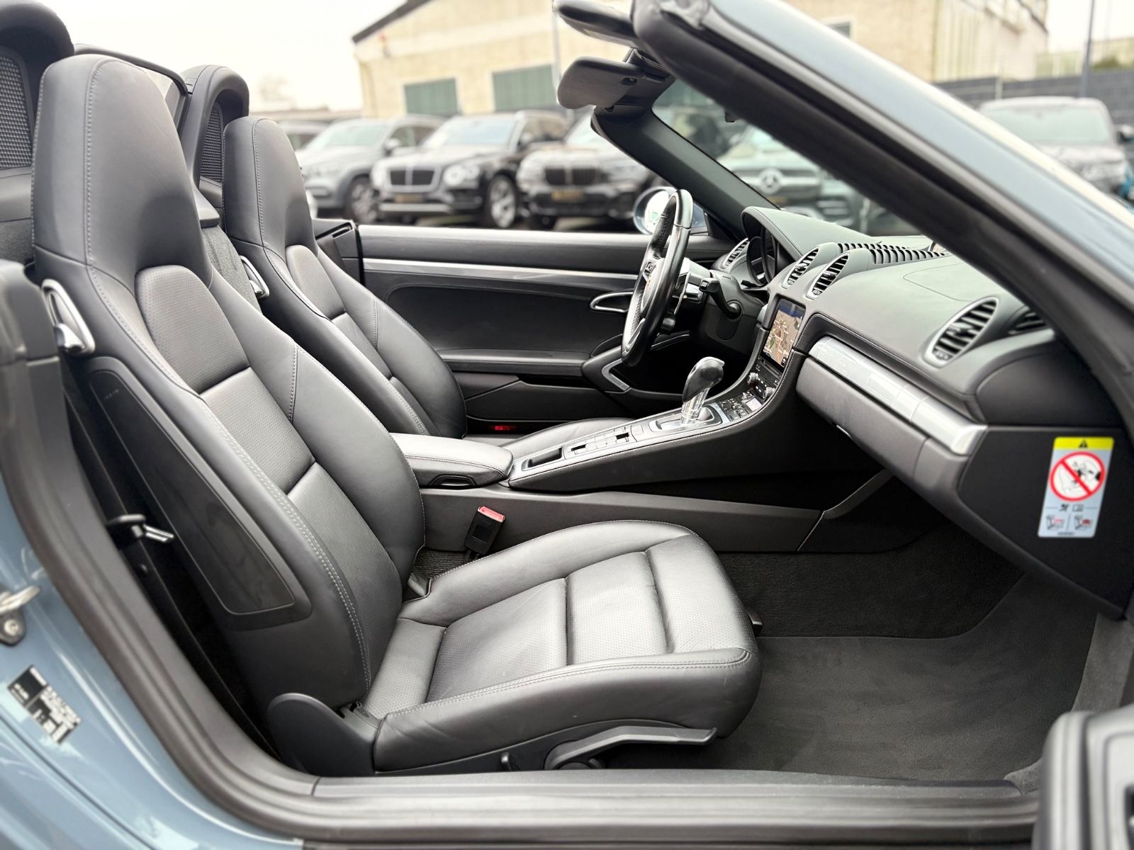 Fahrzeugabbildung Porsche BOXSTER S 718*AUT.*CHRONO*UNFALLFREI*20.ZOLL*