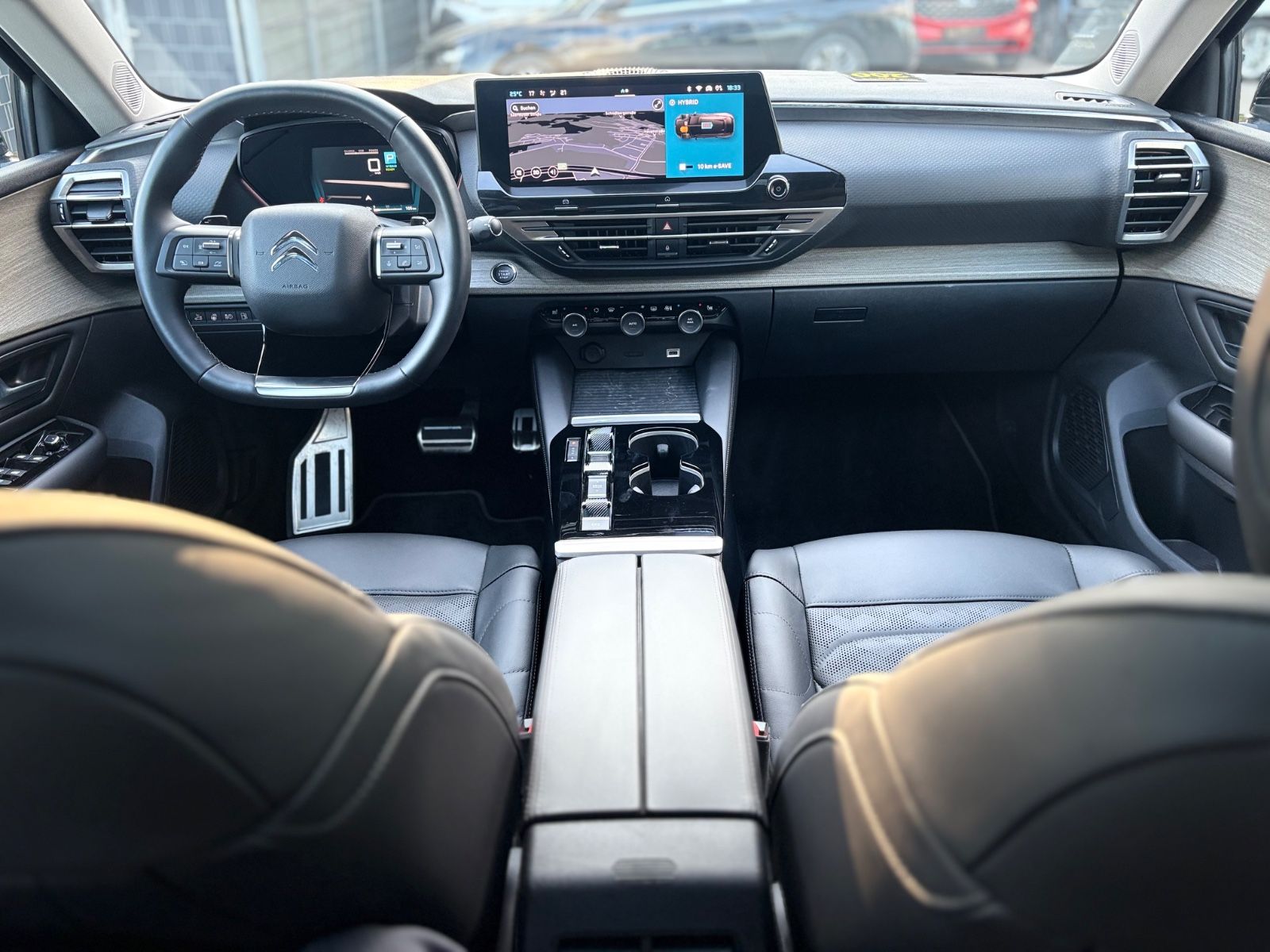 Fahrzeugabbildung Citroën C5 X SHINE PACK HYBRID *KAMERA*LEDER*NAVI*