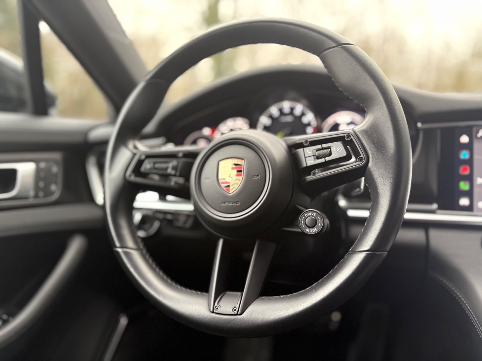 Fahrzeugabbildung Porsche PANAMERA 4 S E-HYBRID *FACEL.*HEAD*APPROVED11/26