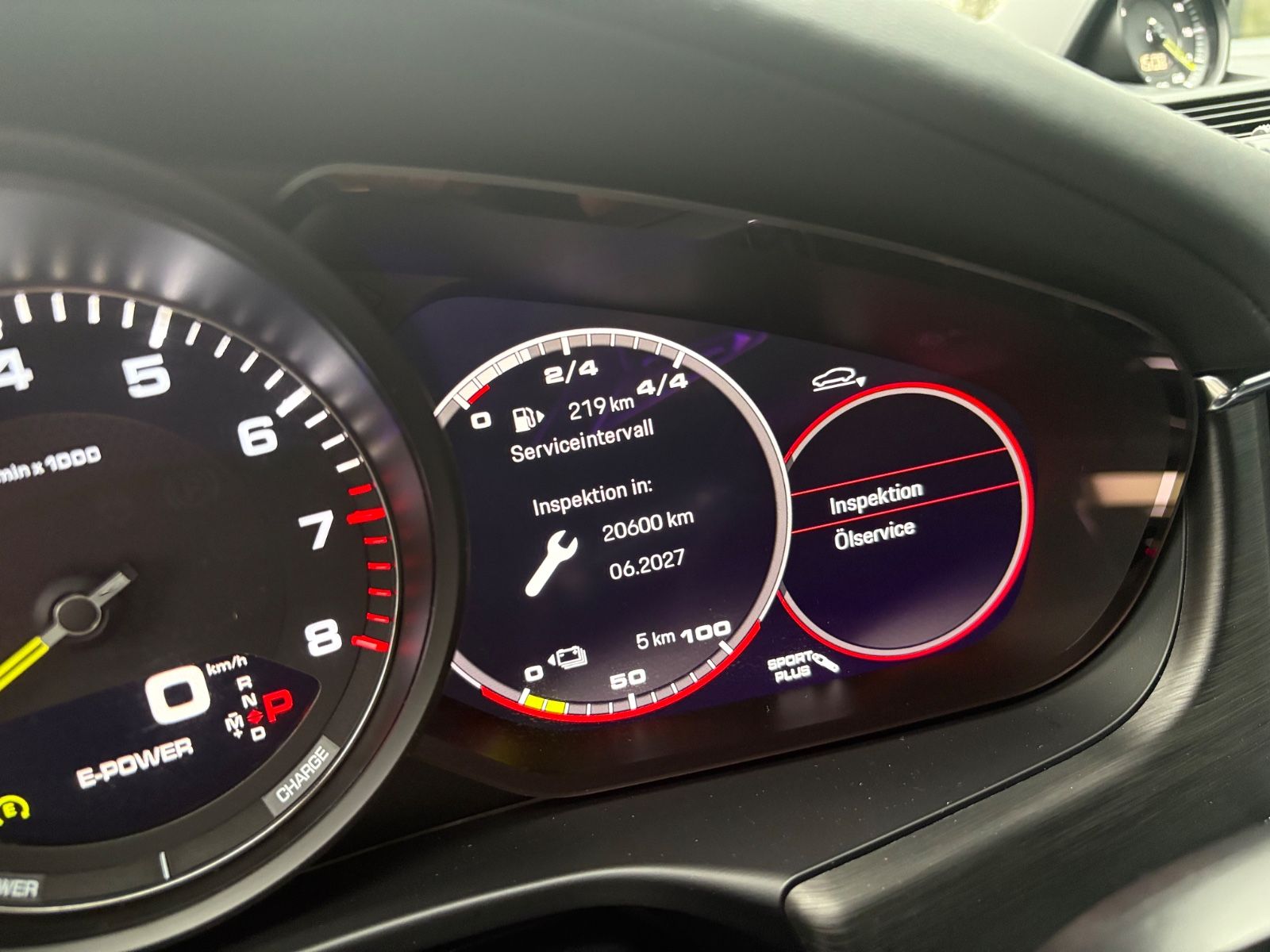 Fahrzeugabbildung Porsche PANAMERA 4 S E-HYBRID *FACEL.*HEAD*APPROVED11/26