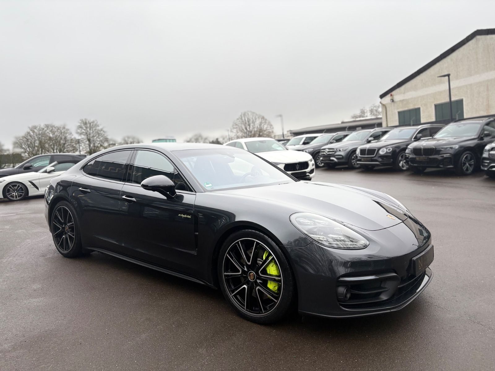 Fahrzeugabbildung Porsche PANAMERA 4 S E-HYBRID *FACEL.*HEAD*APPROVED11/26