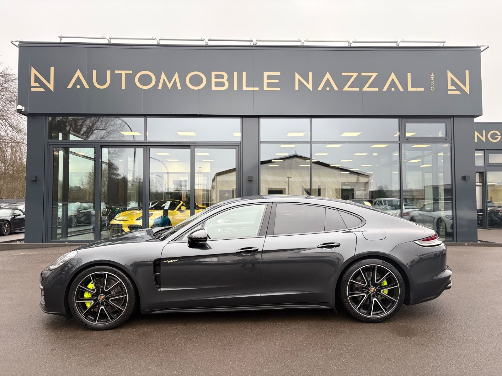 Fahrzeugabbildung Porsche PANAMERA 4 S E-HYBRID *FACEL.*HEAD*APPROVED11/26