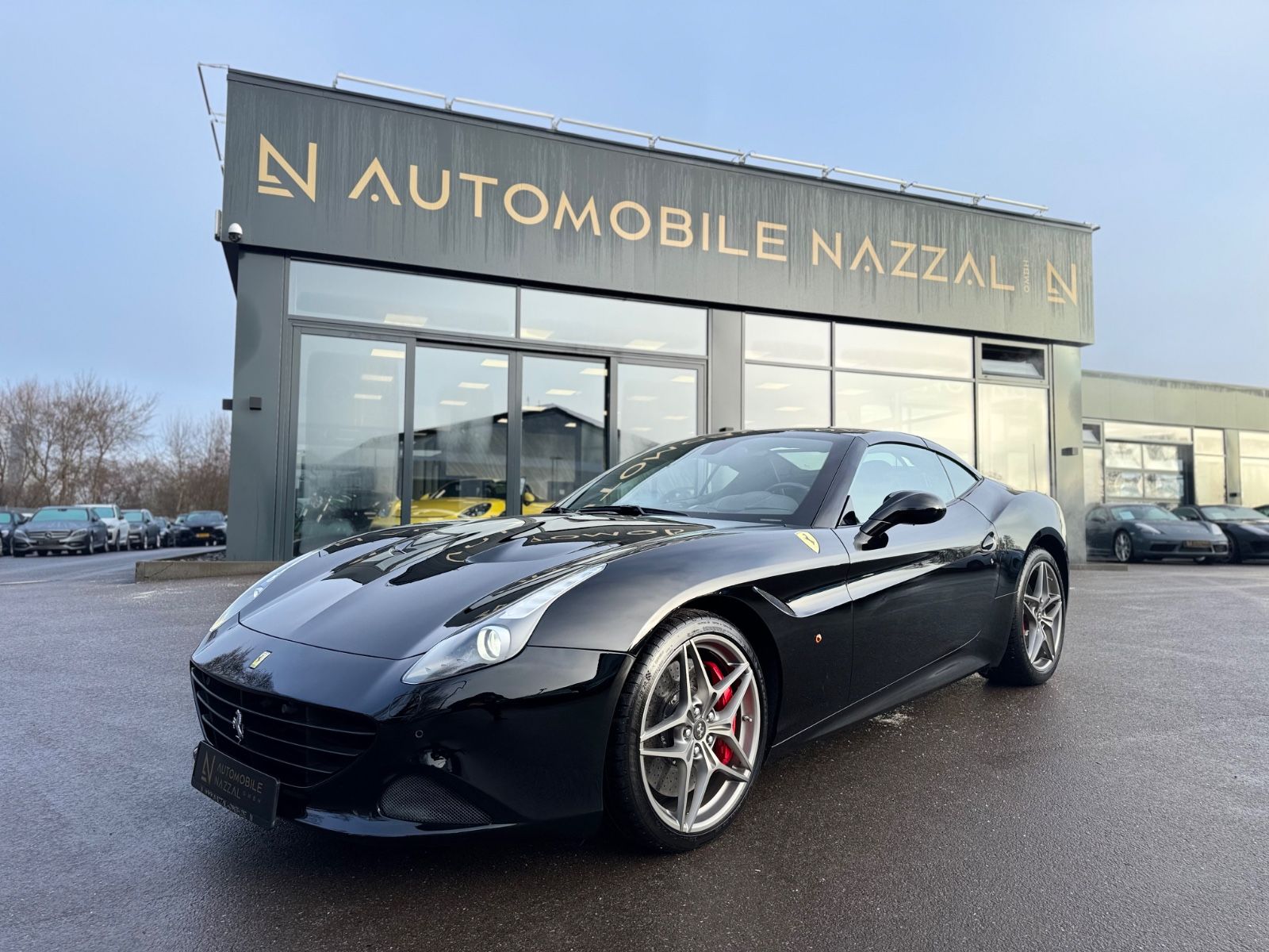 Fahrzeugabbildung Ferrari CALIFORNIA T V8*CARBON*POWER-GARANTIE*KERAMIK*