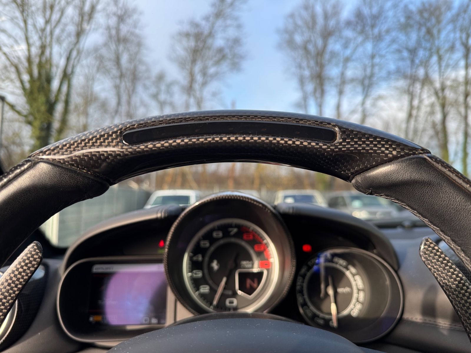 Fahrzeugabbildung Ferrari CALIFORNIA T V8*CARBON*POWER-GARANTIE*KERAMIK*