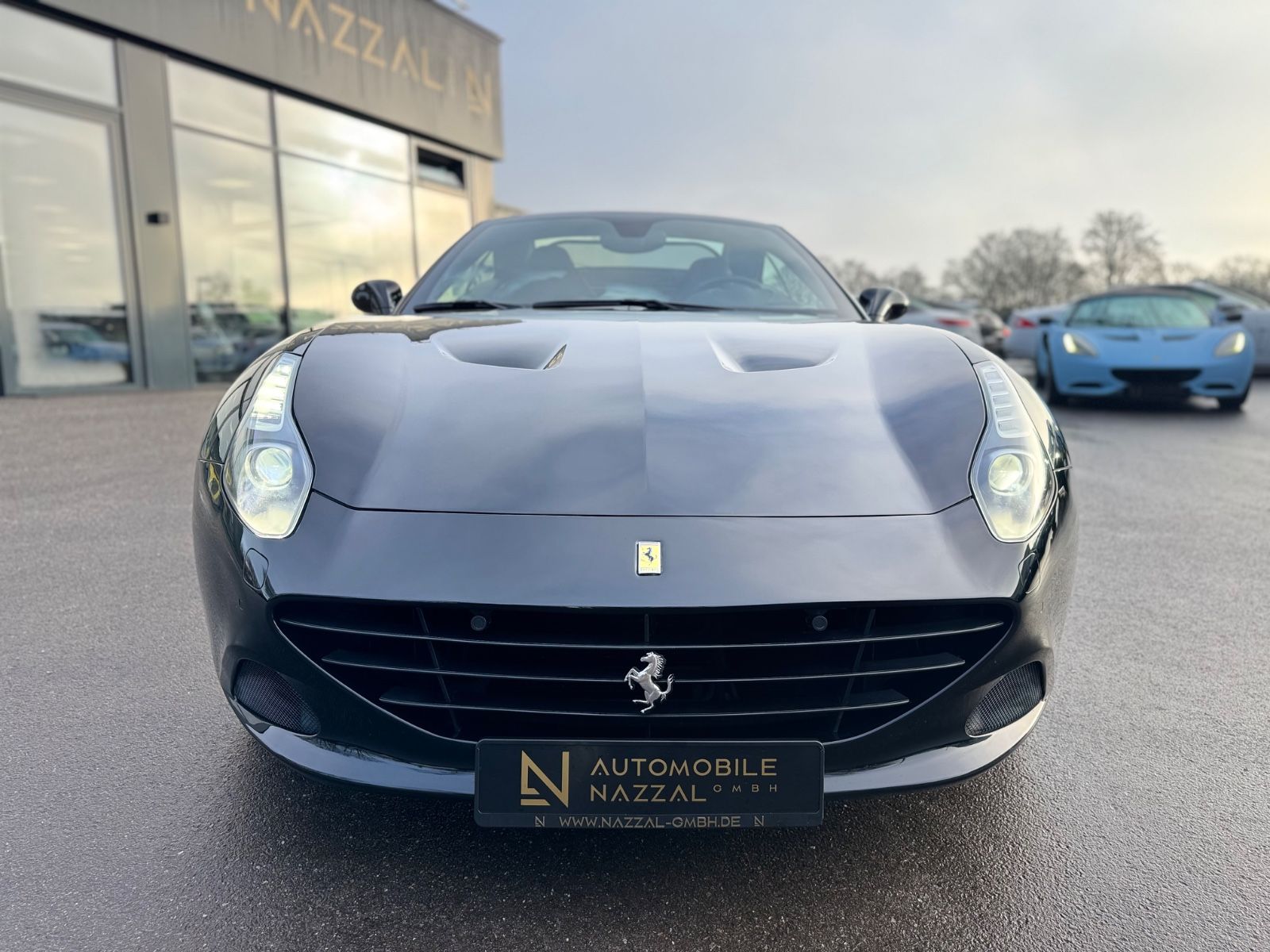 Fahrzeugabbildung Ferrari CALIFORNIA T V8*CARBON*POWER-GARANTIE*KERAMIK*