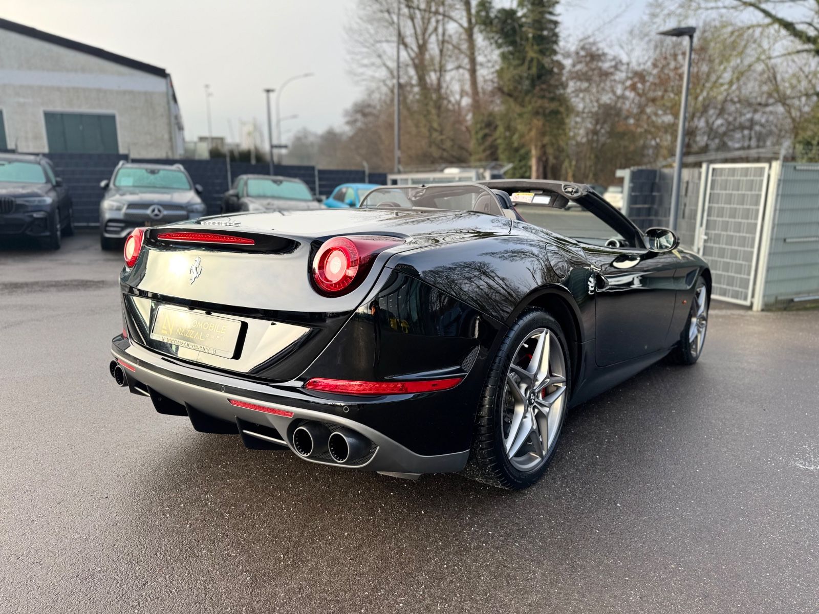 Fahrzeugabbildung Ferrari CALIFORNIA T V8*CARBON*POWER-GARANTIE*KERAMIK*