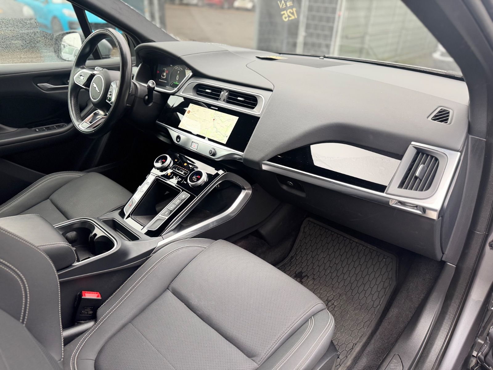 Fahrzeugabbildung Jaguar I-PACE S EV400 AWD BLACK-PACK*CARPLAY*360°*LED*