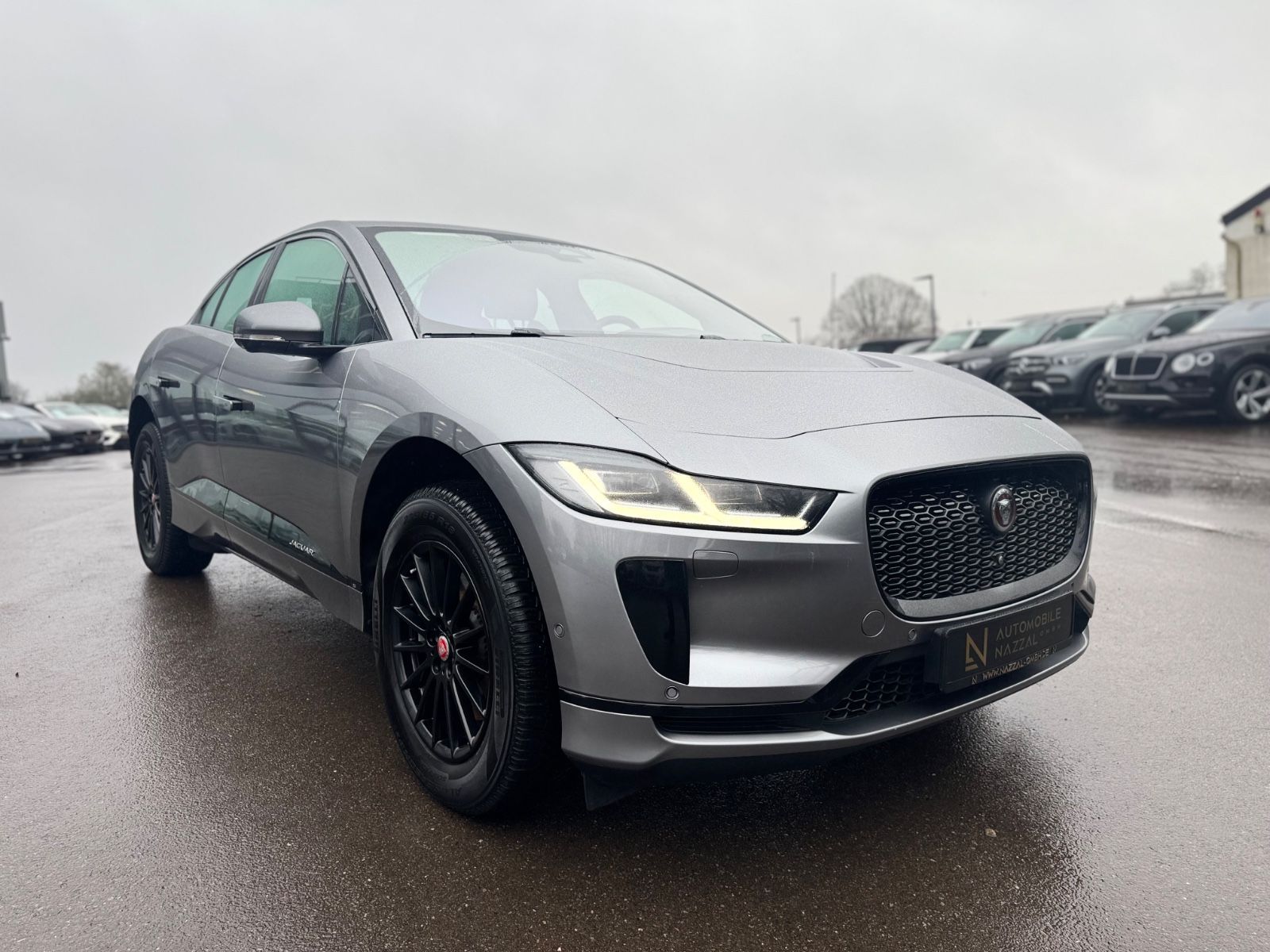 Fahrzeugabbildung Jaguar I-PACE S EV400 AWD BLACK-PACK*CARPLAY*360°*LED*