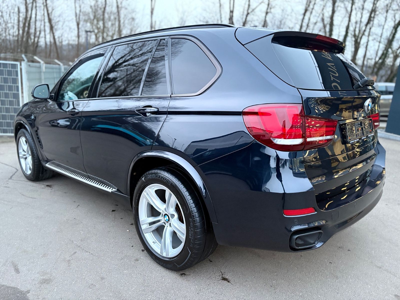 Fahrzeugabbildung BMW X5 xDRIVE 40d*M-SPORT*PANORAMA*KAMERA*