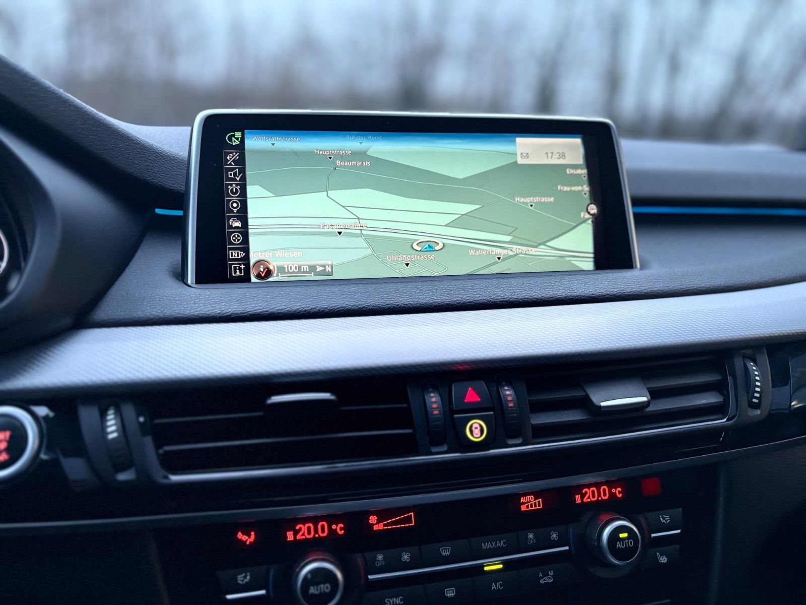 Fahrzeugabbildung BMW X5 xDRIVE 40d*M-SPORT*PANORAMA*KAMERA*