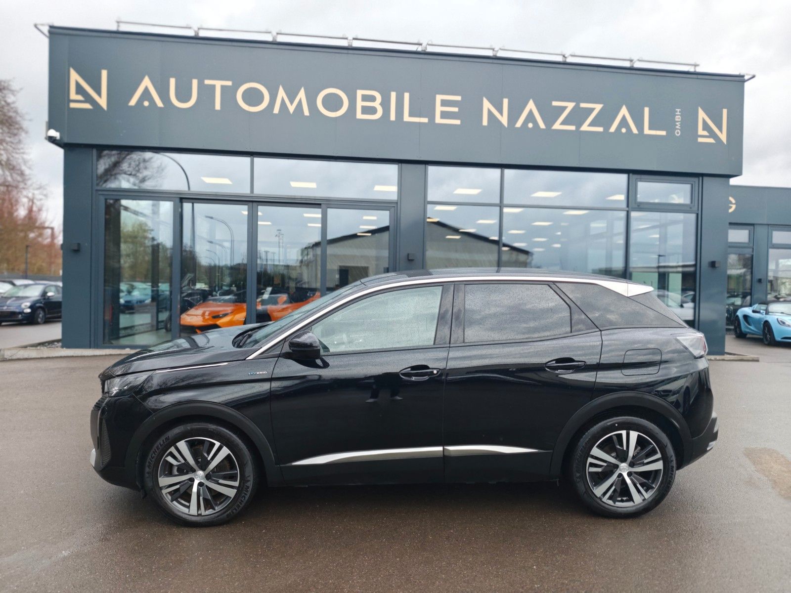 Fahrzeugabbildung Peugeot 3008 HYBRID 225 PLUG IN HYBRID*ALLURE*1.HD*LED*