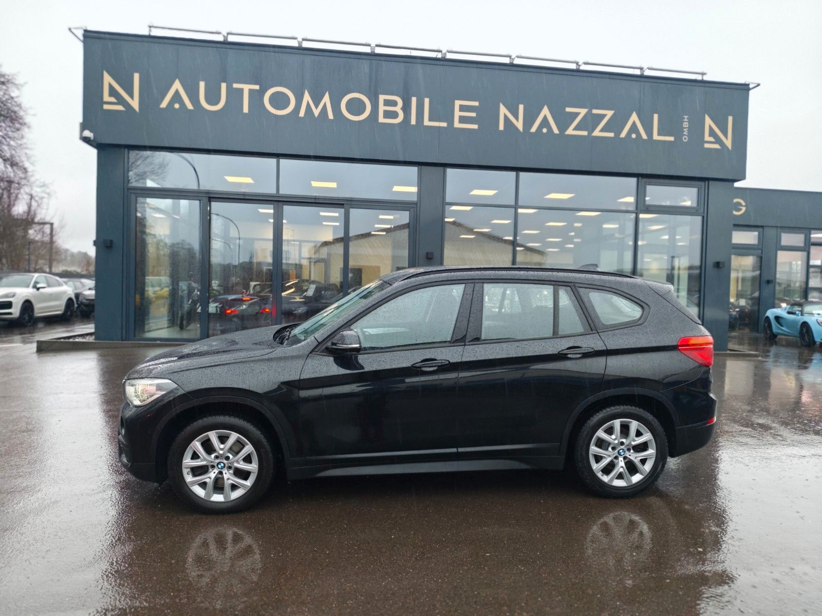 Fahrzeugabbildung BMW X1 xDRIVE*2.0D*AUT*ADVANTAGE*LED*AHK*NAVI*ASSIST