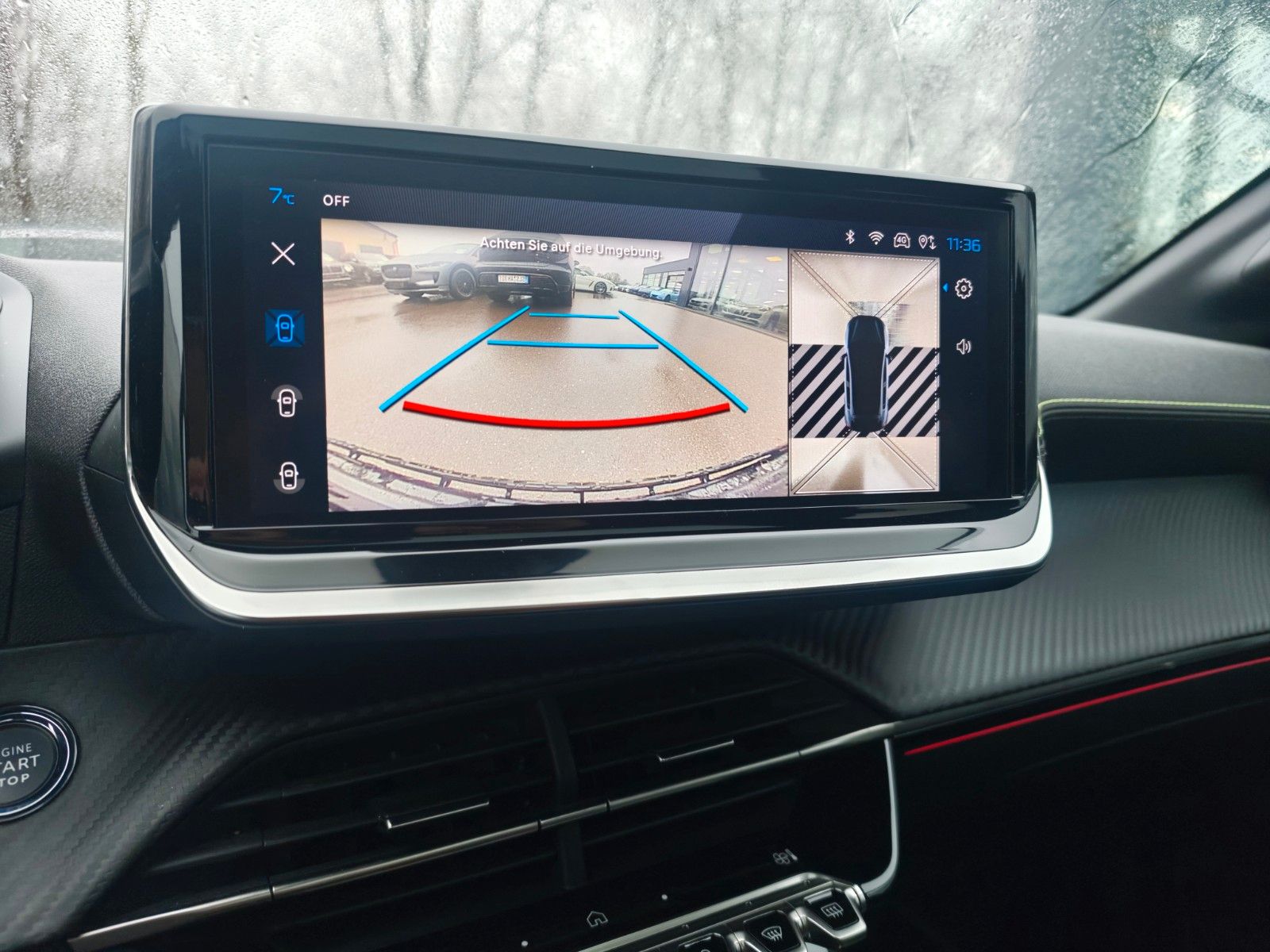 Fahrzeugabbildung Peugeot 208  GT HYBRID*NAVI*PANORAMA*KAMERA*GARANTIE*