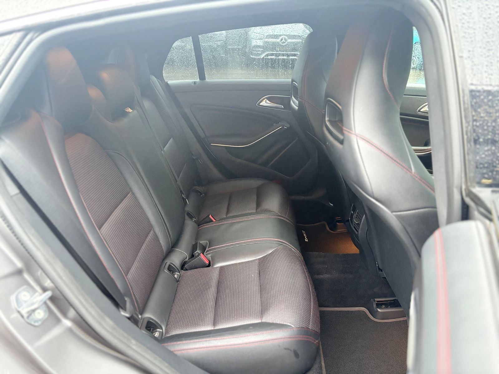 Fahrzeugabbildung Mercedes-Benz CLA 200 SHOOTING BRAKE*AUT*AMG-LINE*PANO*LEDER*