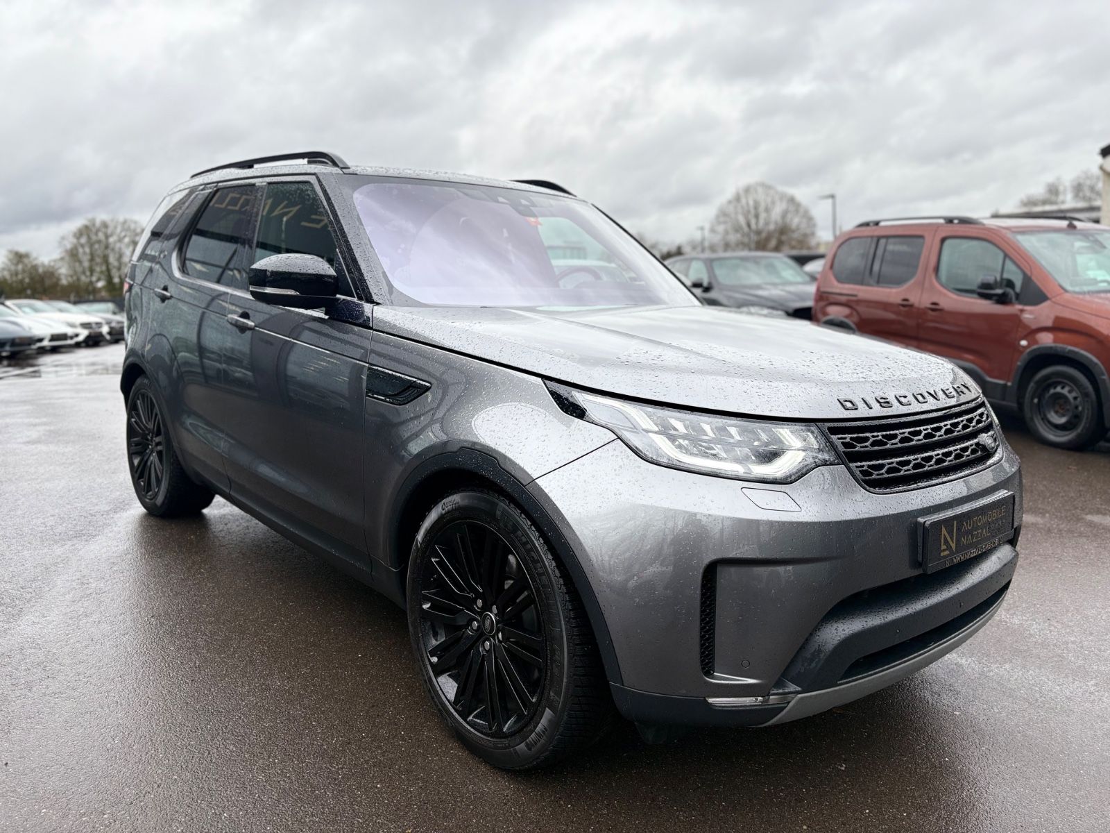 Fahrzeugabbildung Land Rover DISCOVERY 5 HSE Si6*LED*NAVI*LEDER*PANORAMA*