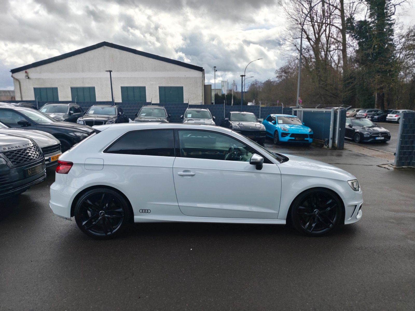 Fahrzeugabbildung Audi S3 2.0 TFSI *PANORAMA*B&O*MAGNETIC RIDE*LEDER*