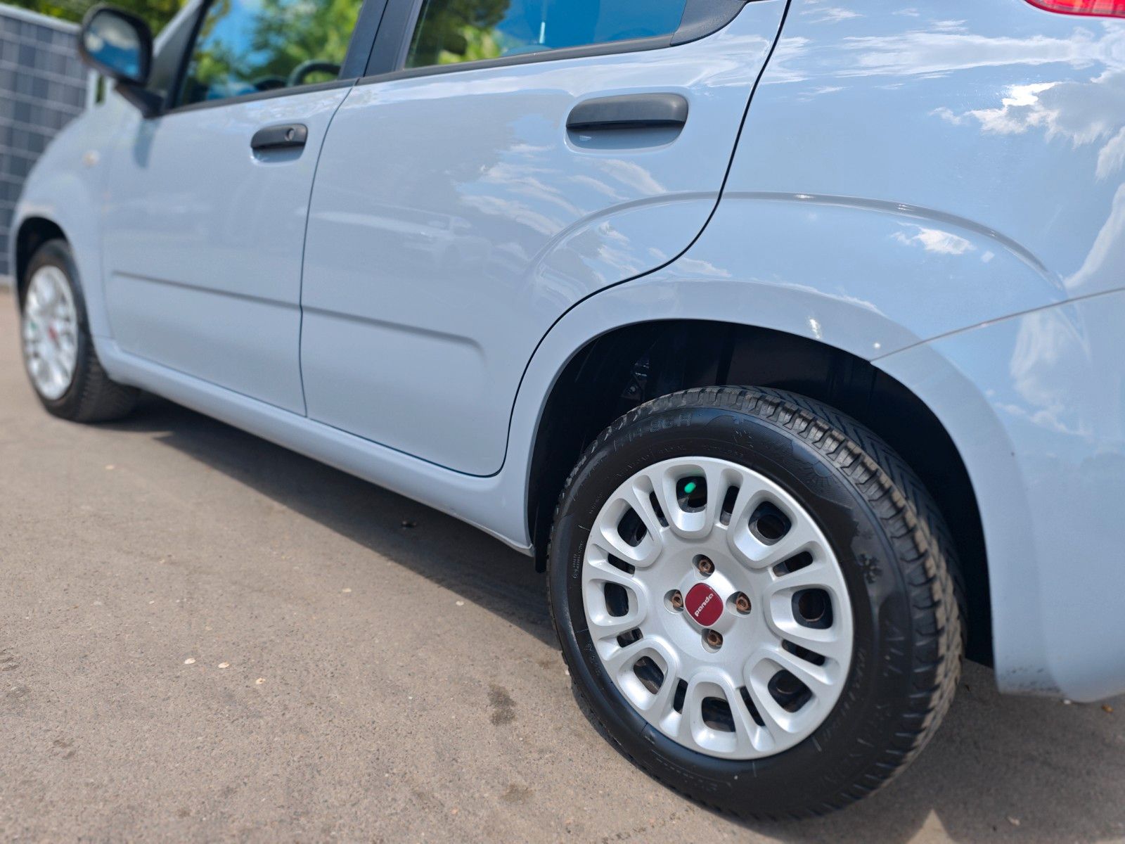Fahrzeugabbildung Fiat PANDA EASY*KLIMA*2.HAND*COLORE ESTERNO KREIDE*