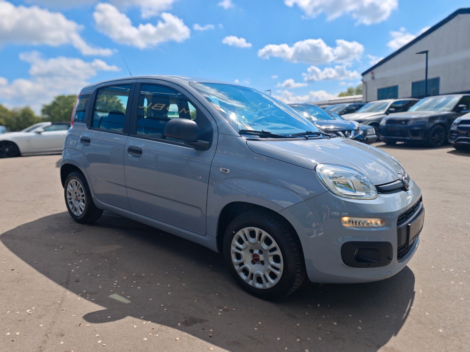 Fahrzeugabbildung Fiat PANDA EASY*KLIMA*2.HAND*COLORE ESTERNO KREIDE*