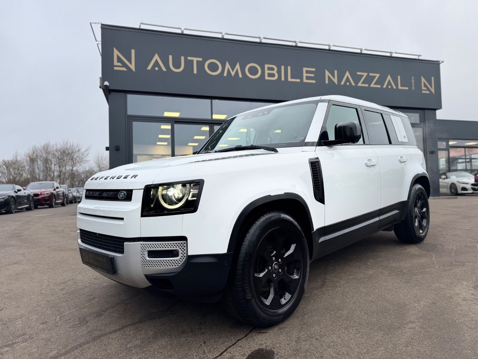 Land Rover DEFENDER*BLACK-DESIGN PACK*2.HD*LED*OFF ROAD*TOP