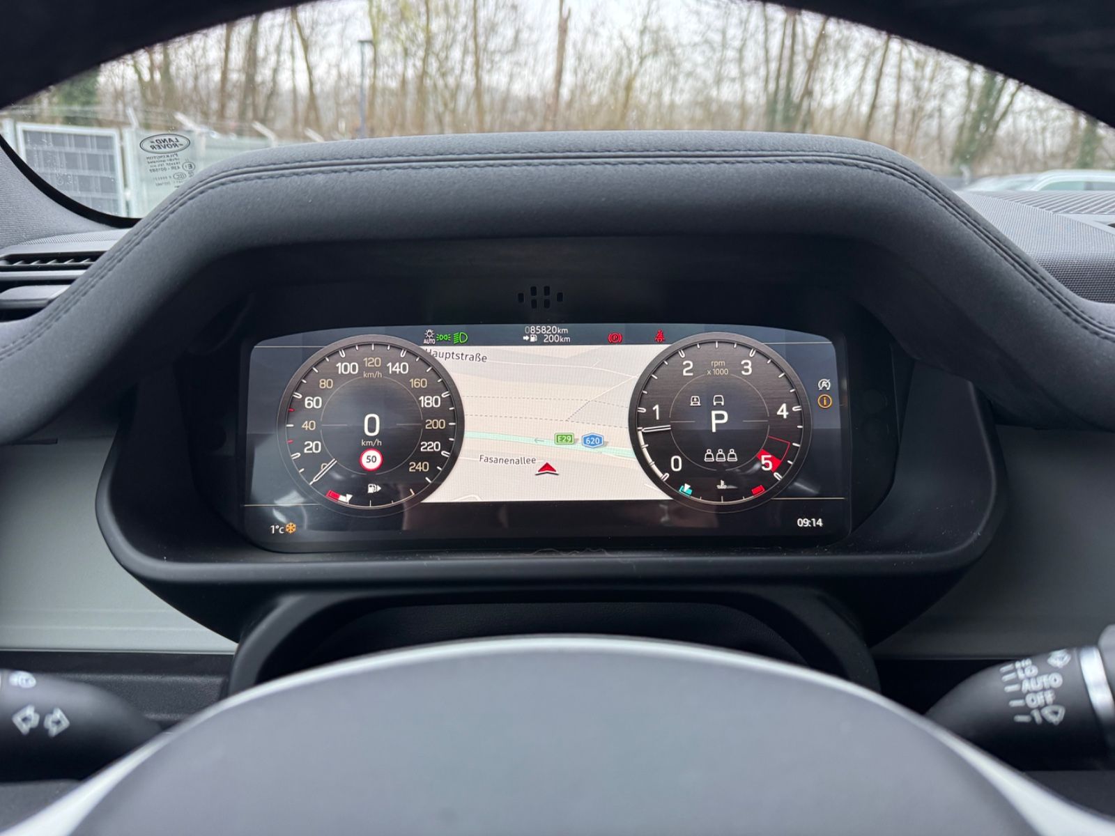 Fahrzeugabbildung Land Rover DEFENDER*BLACK-DESIGN PACK*2.HD*LED*OFF ROAD*TOP