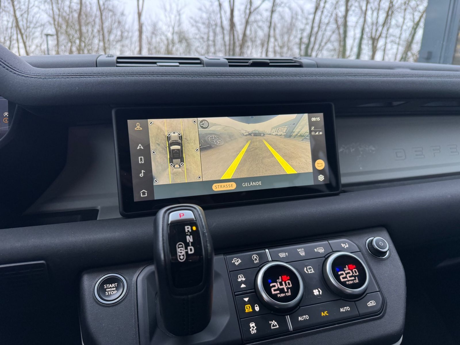 Fahrzeugabbildung Land Rover DEFENDER*BLACK-DESIGN PACK*2.HD*LED*OFF ROAD*TOP