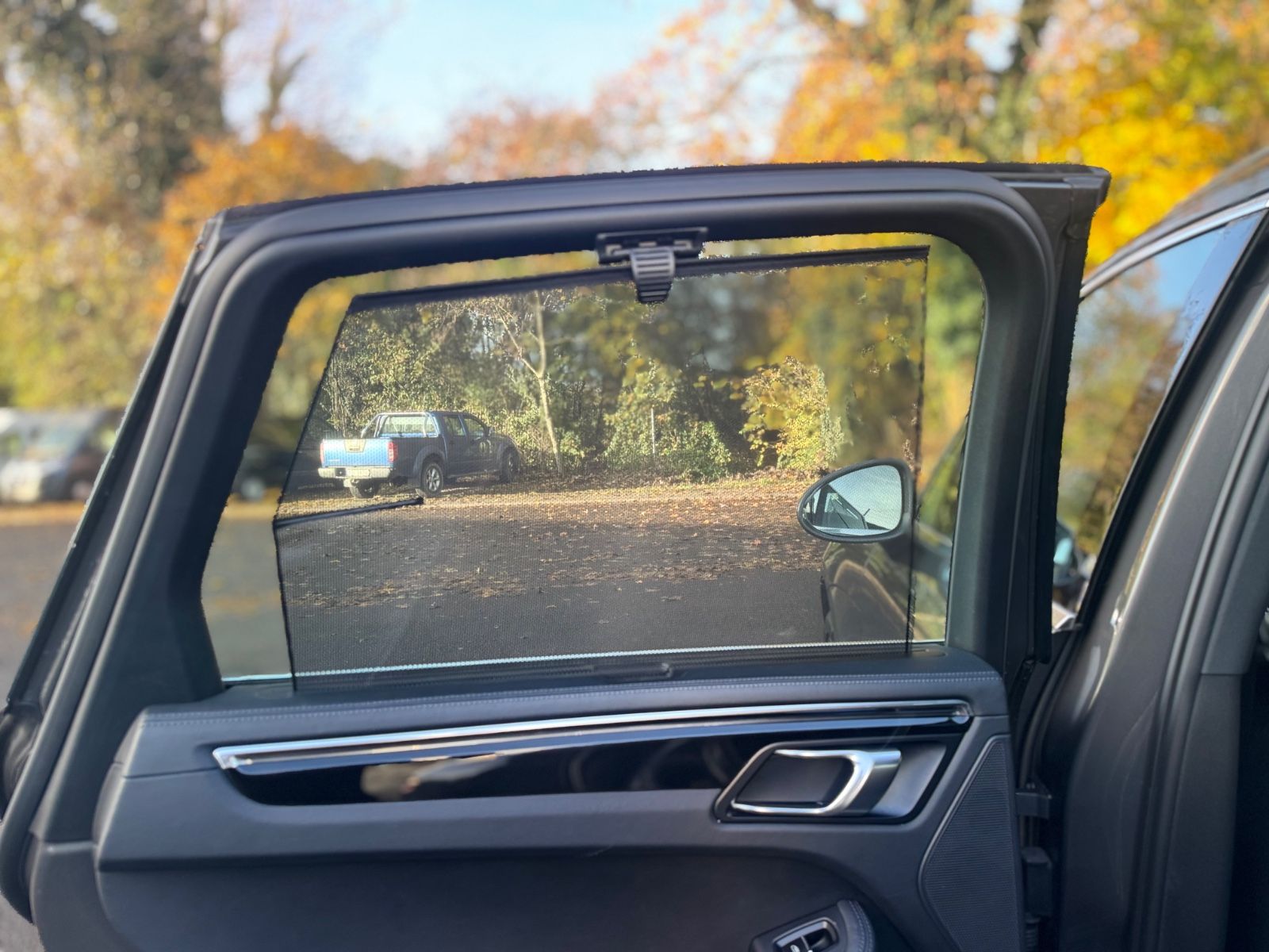 Fahrzeugabbildung Porsche MACAN S*AUT.*NAVI*PANORAMA*21.ZOLL*BI-XENON*