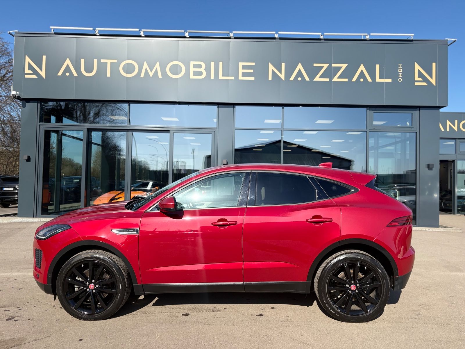 Fahrzeugabbildung Jaguar E-PACE HSE AWD*AUT*LEDER *LED*KAMERA*1.HD*TOP