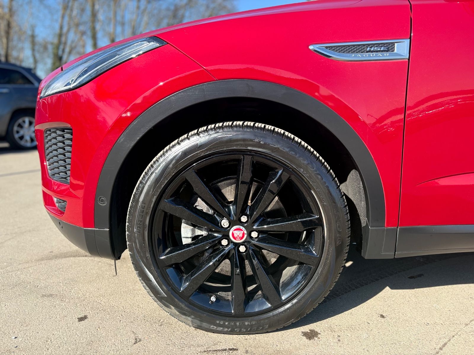 Fahrzeugabbildung Jaguar E-PACE HSE AWD*AUT*LEDER *LED*KAMERA*1.HD*TOP