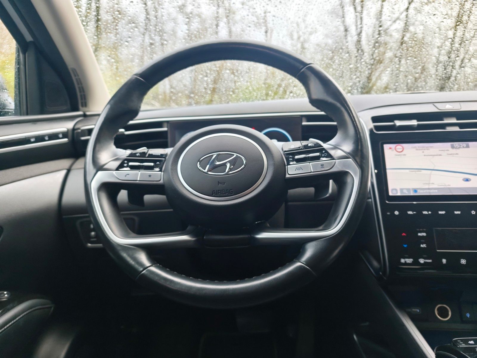 Fahrzeugabbildung Hyundai TUCSON PRIME HYBRID*AUT*LEDER*LED*4X SHZ*1.HD*