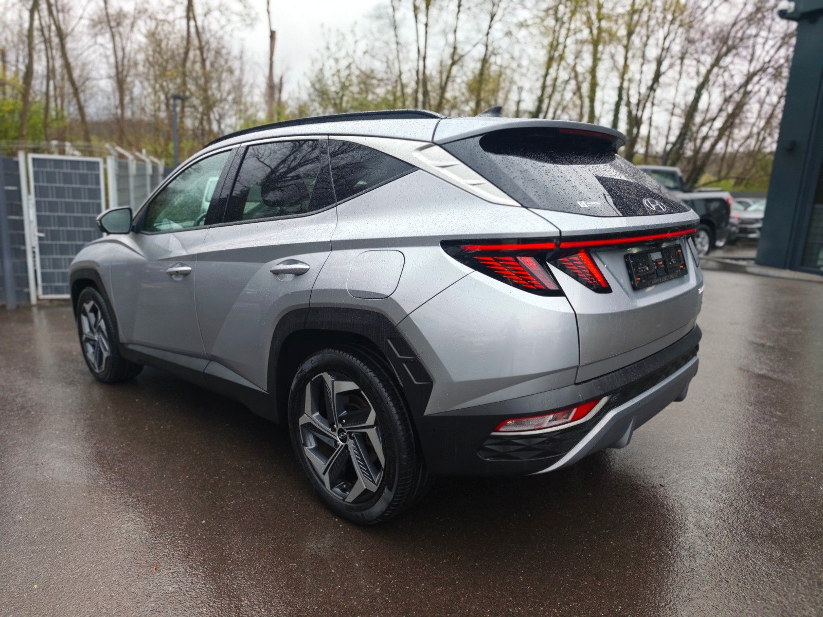 Fahrzeugabbildung Hyundai TUCSON PRIME HYBRID*AUT*LEDER*LED*4X SHZ*1.HD*